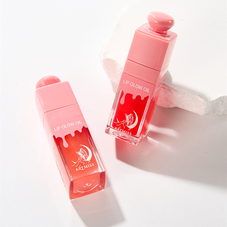 GlowGuard Lip Veil